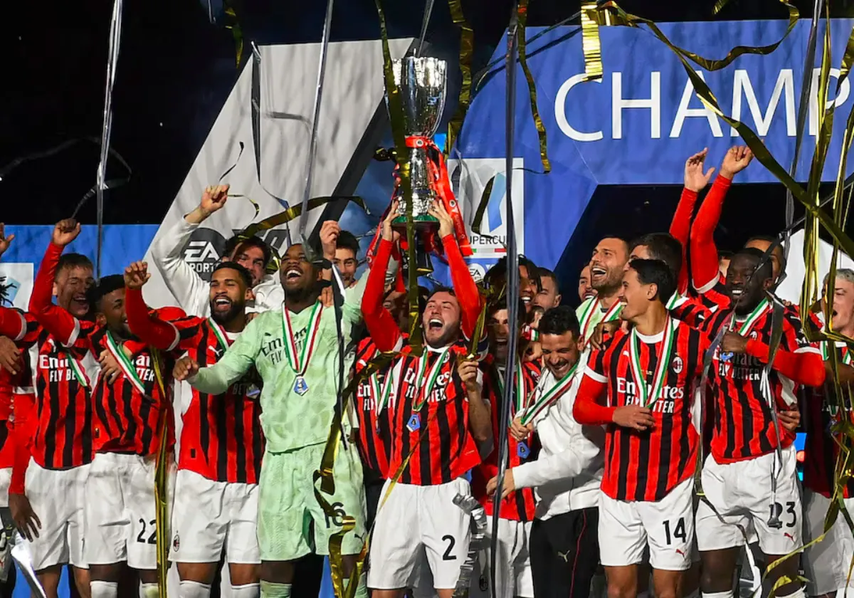 Last-gasp Abraham goal wins Super Cup for Milan in 3-2 victory over Inter