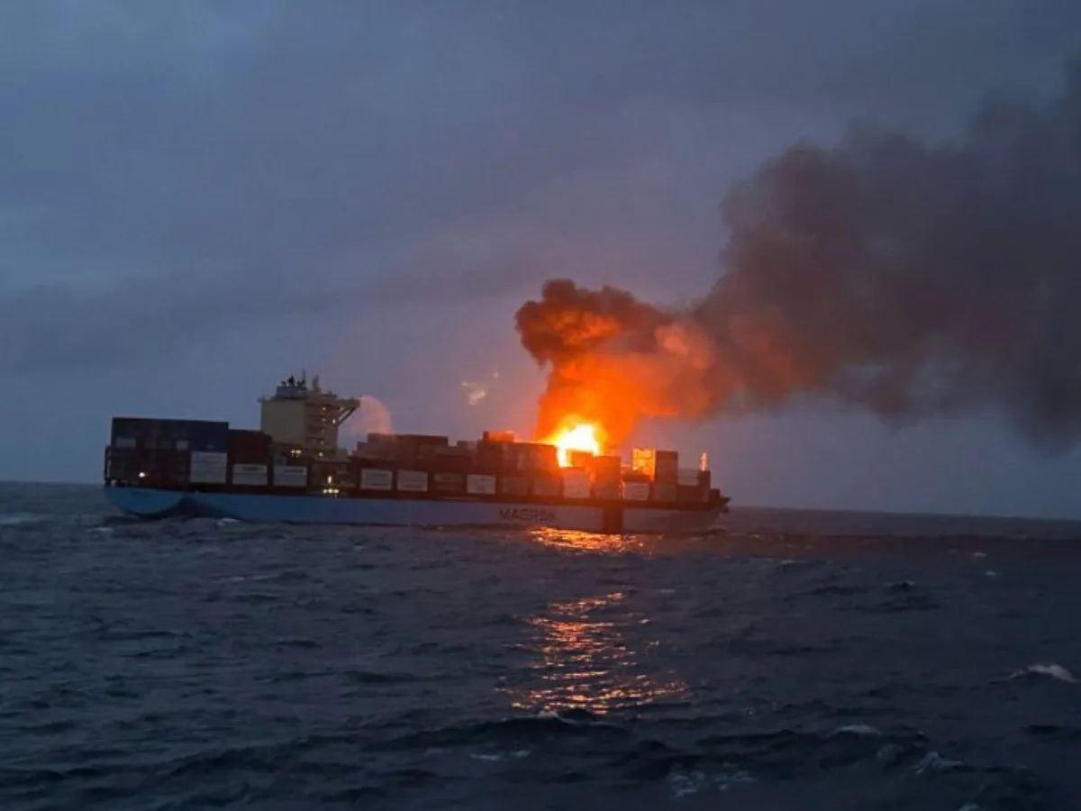 Explosion forces crew to abandon Hong Kong-flagged container ship in the Red Sea