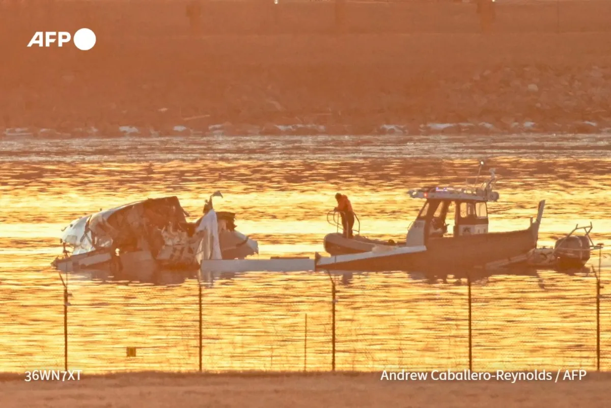 No Survivors After Helicopter Collides With Plane Over Washington
