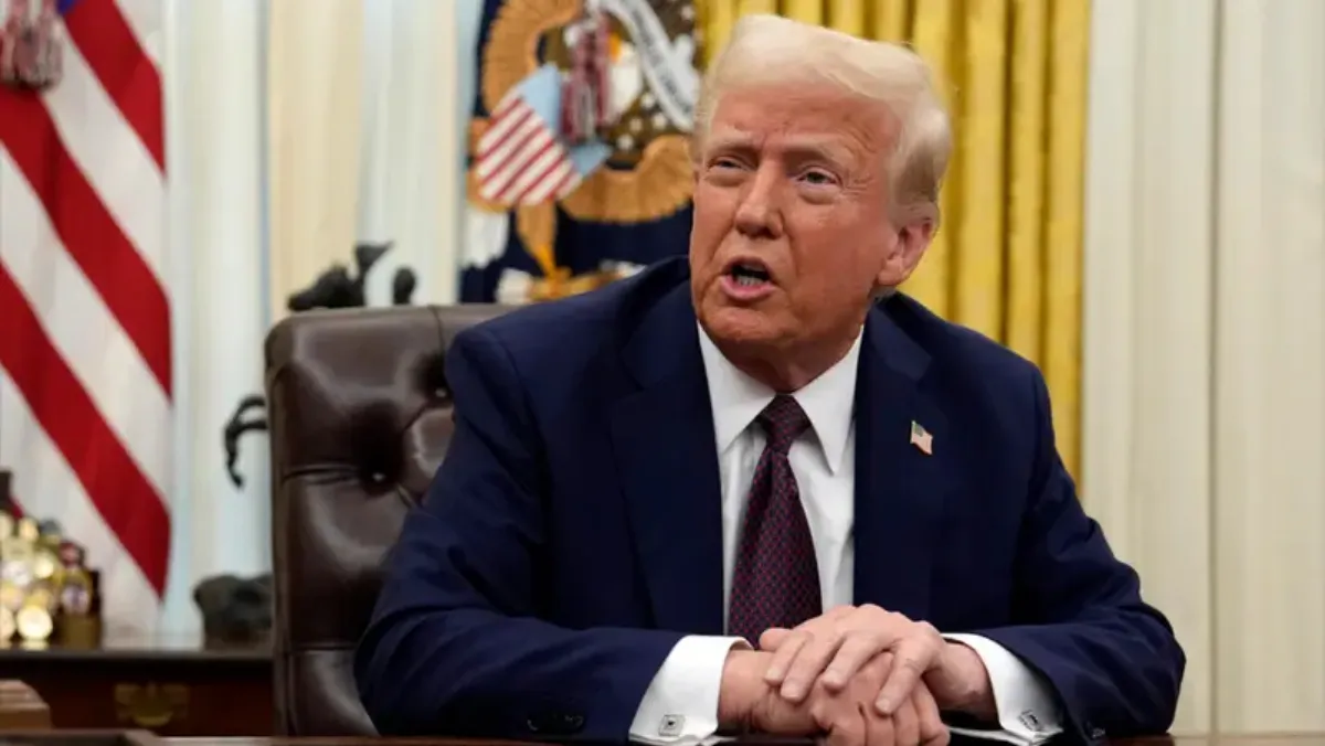  Trump reimposes pressure campaign on Iran, but says open to talks