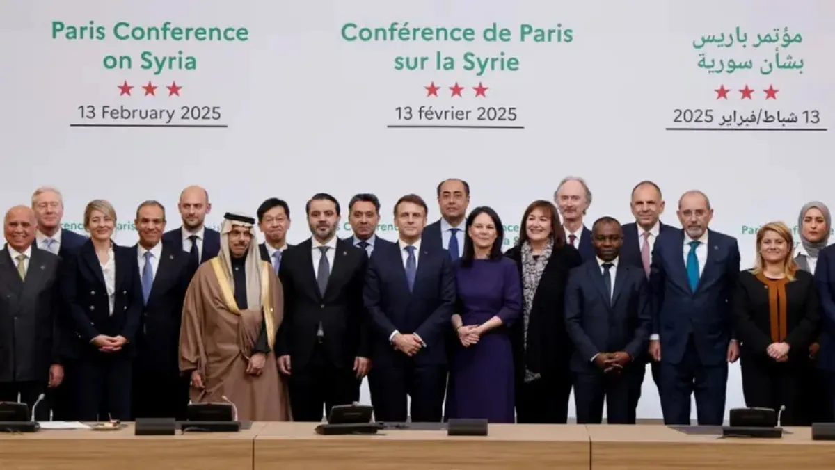  France’s Macron urges ‘representative’ governance in Syria