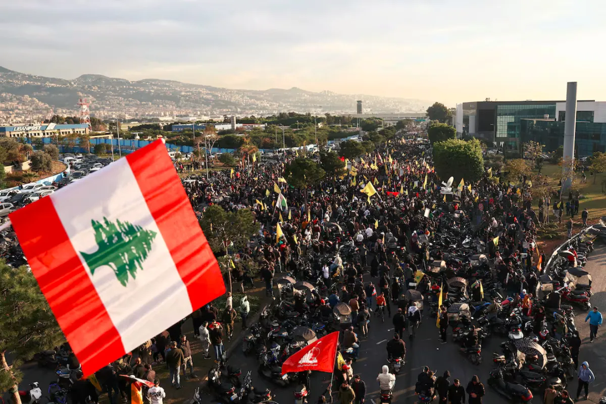 Tear gas fired at Hezbollah supporters protesting Lebanon blocking Iranian flight