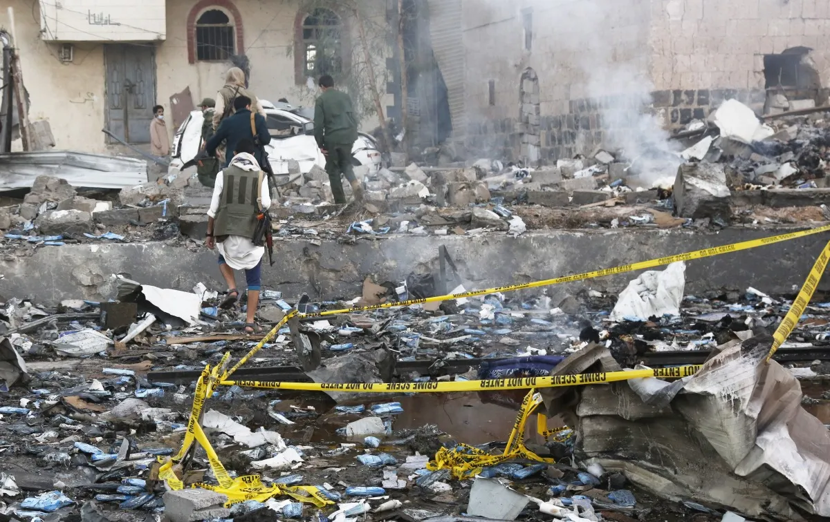 US military conducts fresh airstrikes on Houthi sites