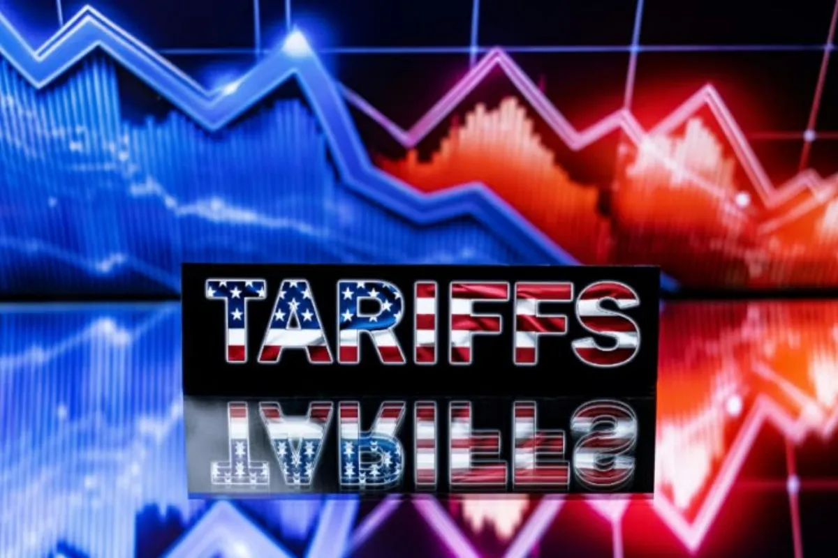 Stocks, oil slump as China retaliates and Trump digs in heels