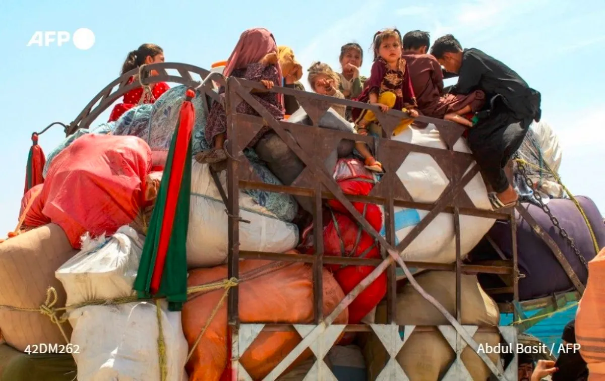 Afghan PM condemns Pakistan's 'unilateral' deportations