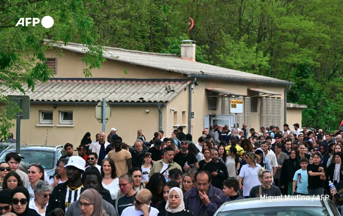 Macron warns against religious hate after Muslim killed in mosque
