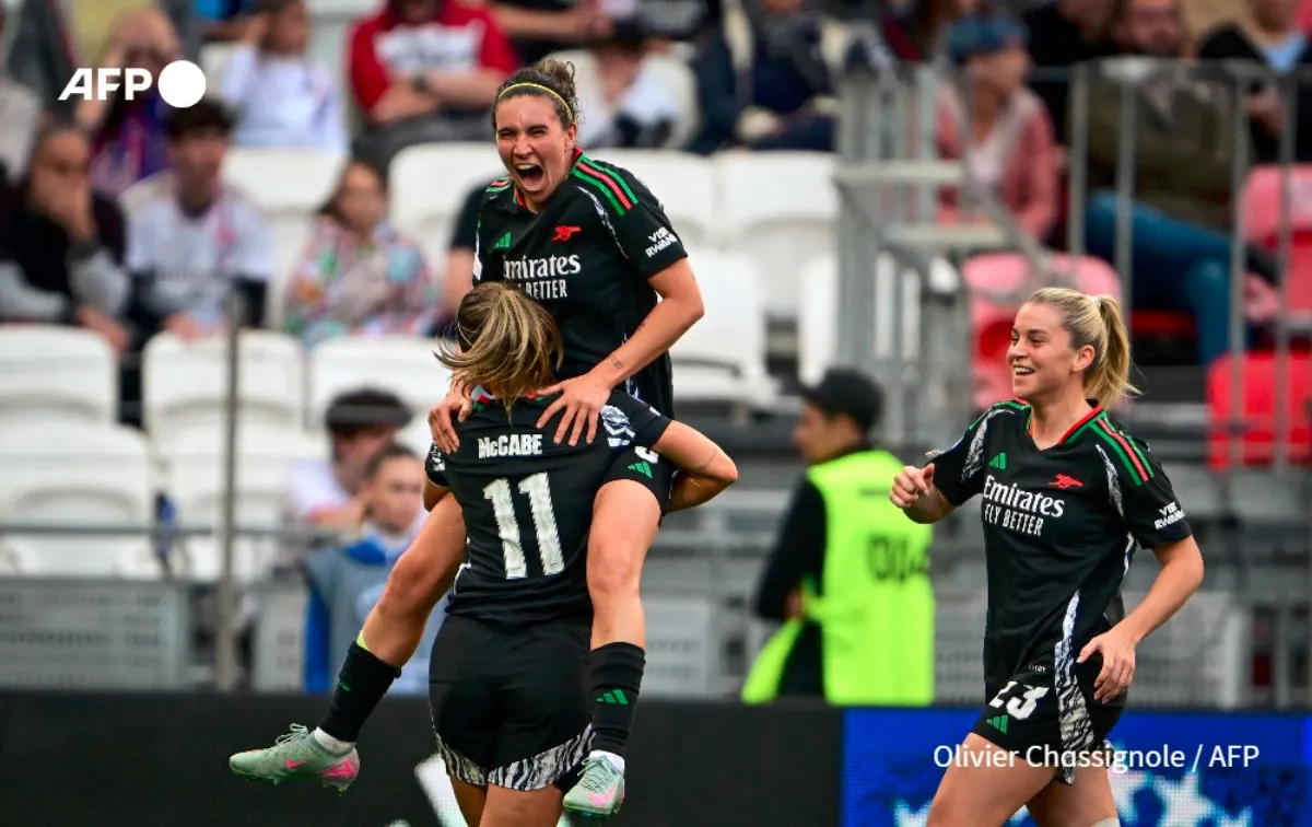 Arsenal stun Lyon to reach Women's Champions League final
