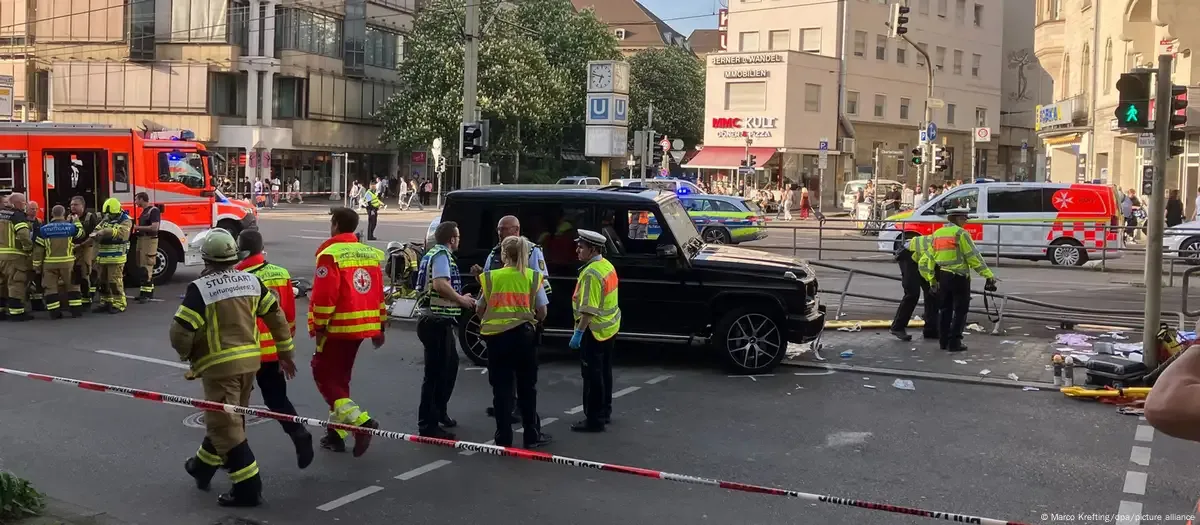 Germany: 3 injured after car plows into crowd in Stuttgart