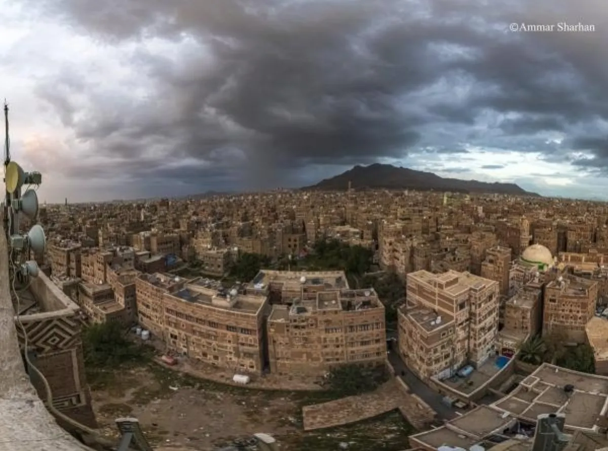 Real Estate Market in Houthi-Held Areas Collapses as Property Values Plummet Over 50%