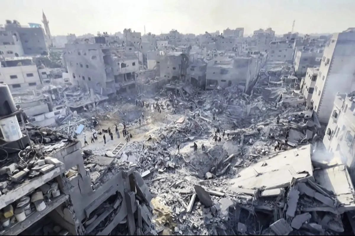  UK pauses trade deal talks with Israel, summons ambassador over new Gaza offensive