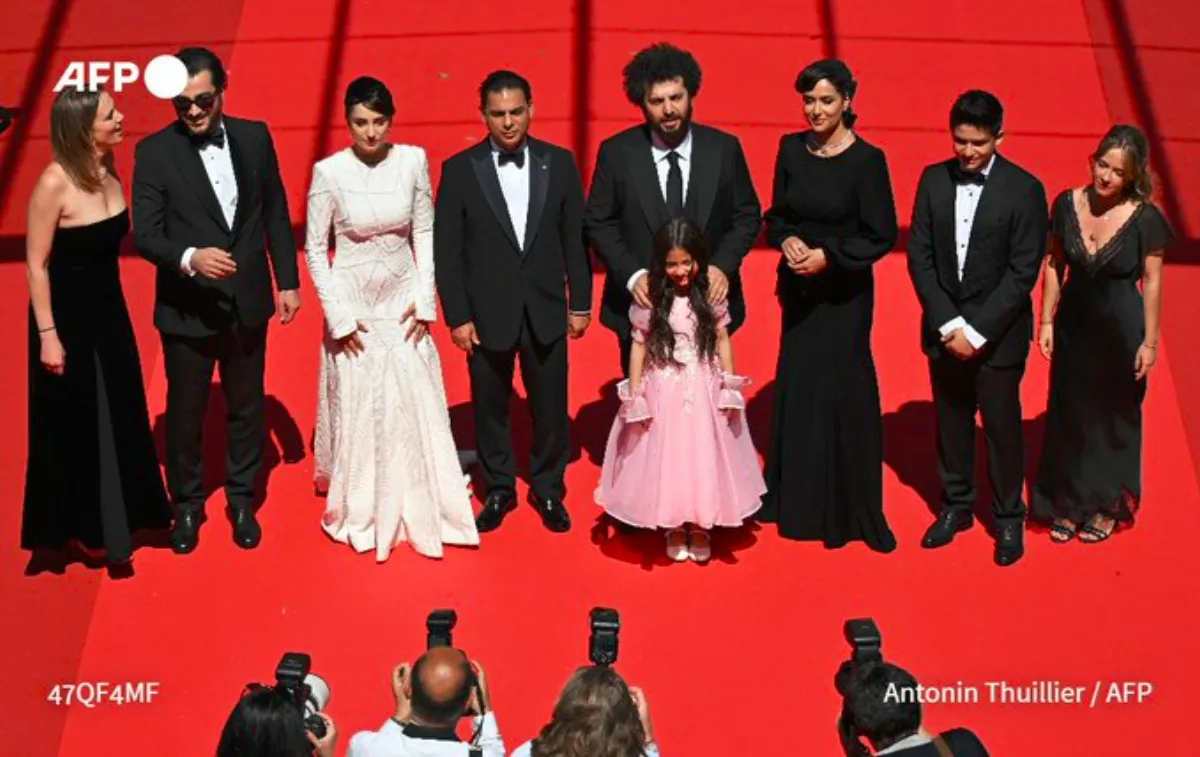 Hijabs onscreen, critics offscreen for Iran film in Cannes