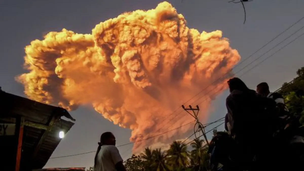 Indonesia's Mount Lewotobi Laki-laki spews 11 kilometre high ash cloud after eruption