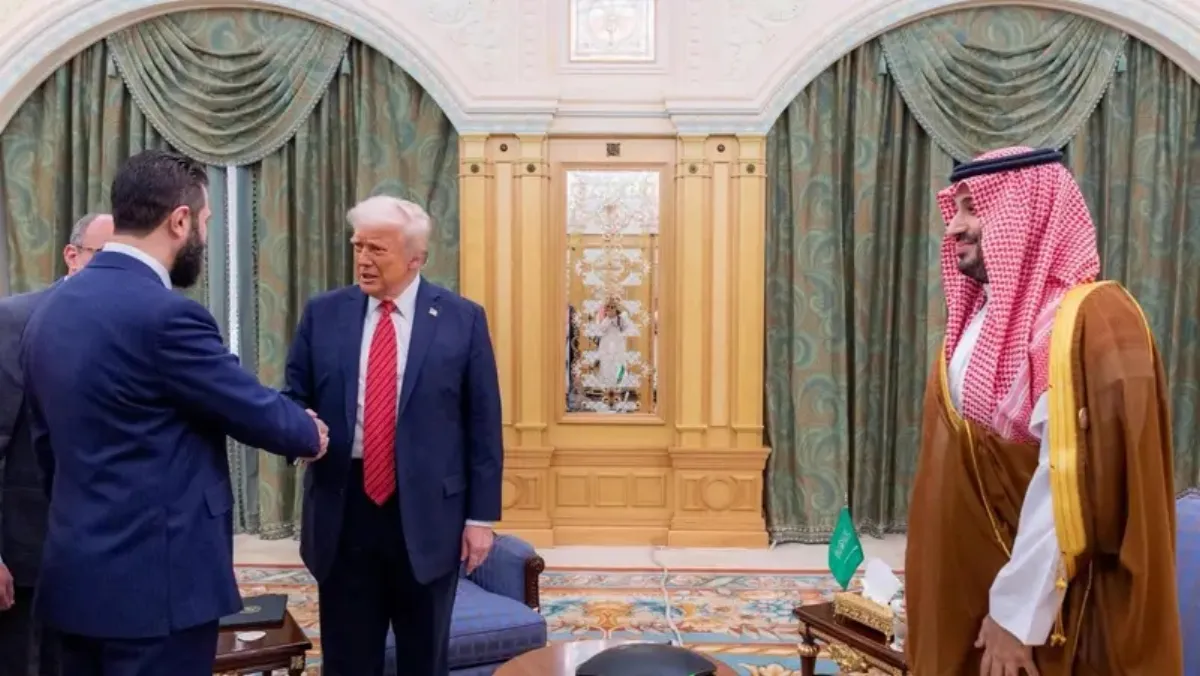  Trump will sign executive order to terminate Syria sanctions, White House says