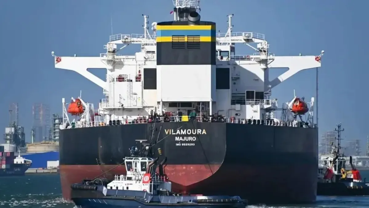  Explosion damages Greek oil tanker in Mediterranean