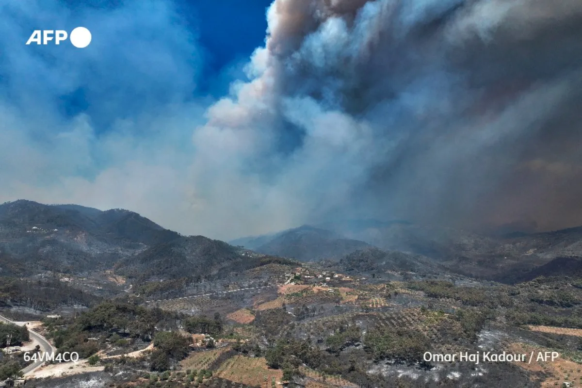 Syria fights 'catastrophic' fires for fourth day
