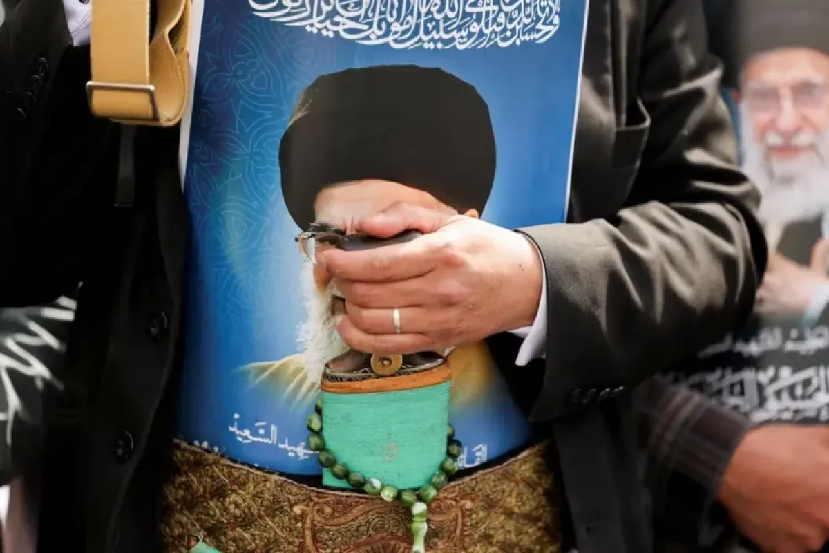 US Faces Opportunity to Weaken Houthis Amidst Potential Iranian Support Decline