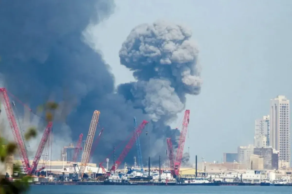 Iran Expands Aggression: Missiles and Drones Target Bahrain and Kuwait