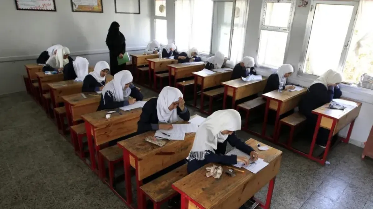 93,000 Students Begin Yemeni High School Exams Amidst Challenges