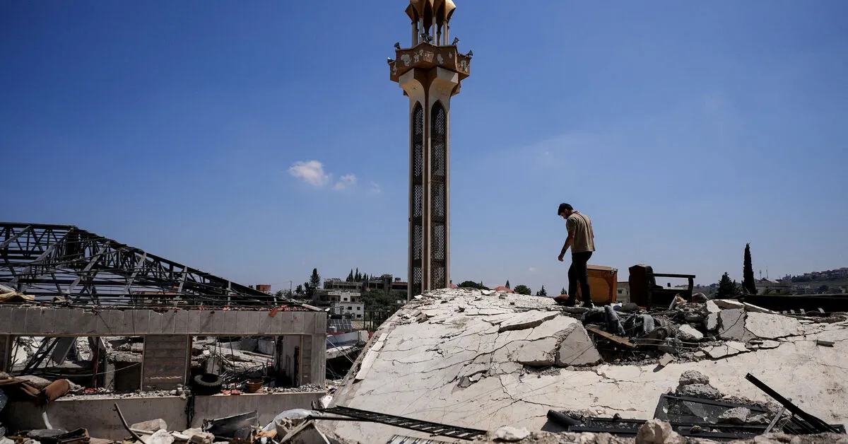 Trump Criticizes Israeli Tactics in Lebanon, Cites Civilian Casualties