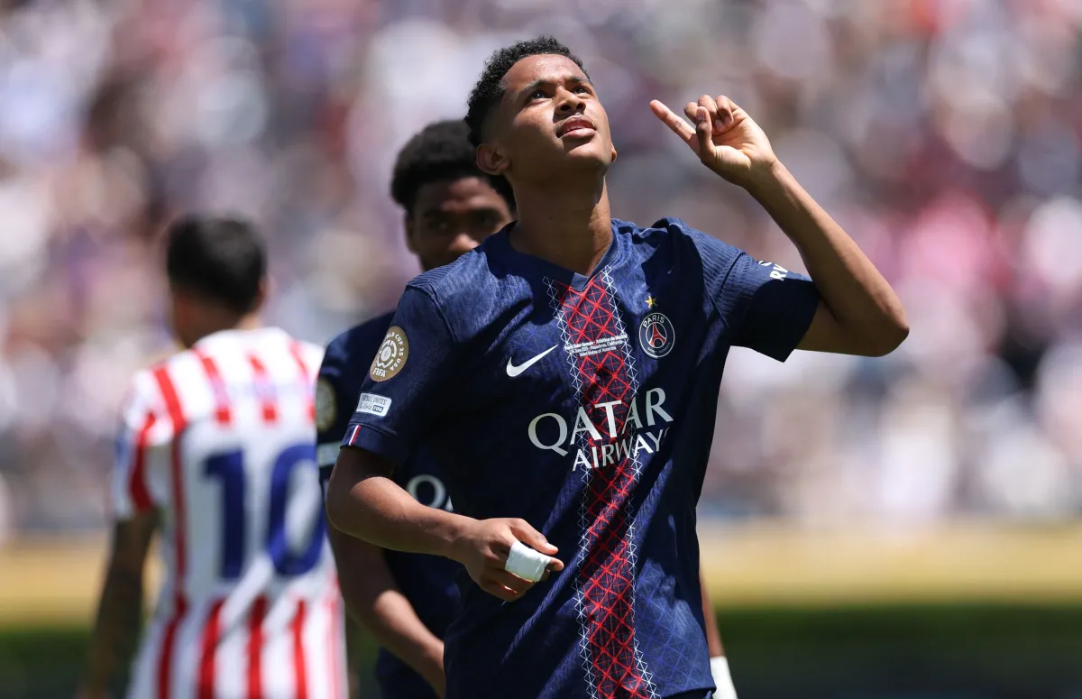 PSG Starlet Mayulu Rejects Bayern & Chelsea for New Contract
