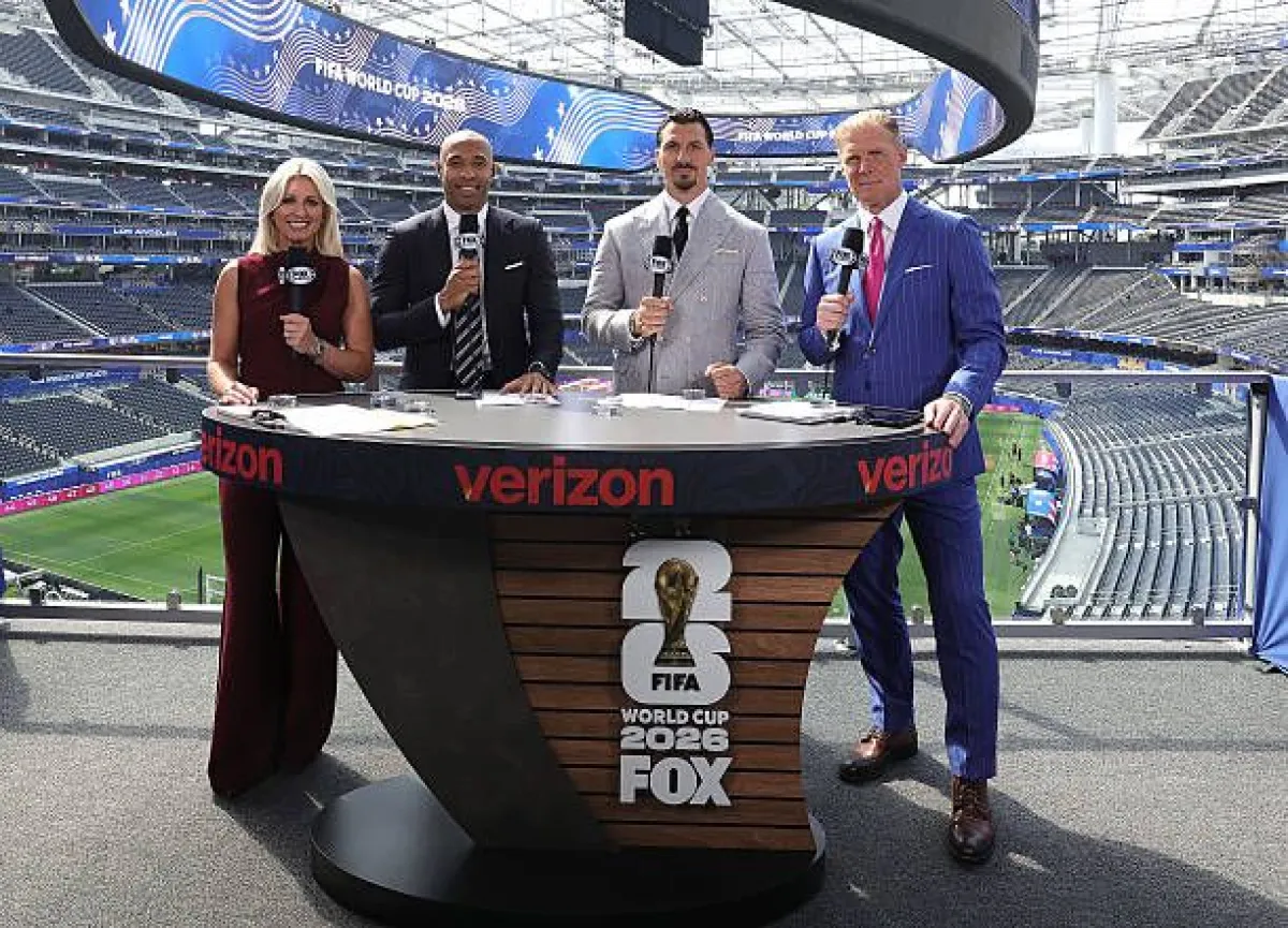 Zlatan Ibrahimovic Schools Alexi Lalas on Confidence vs. Arrogance