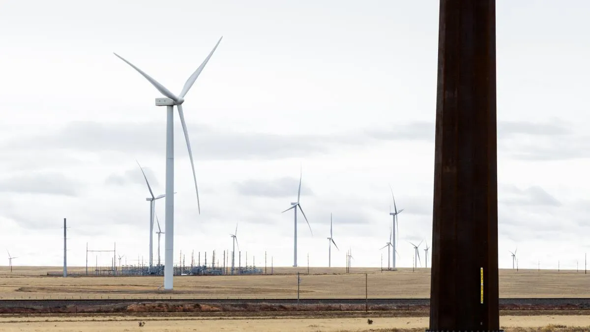 Massive New Mexico Wind Project Now Powers California After Two Decades
