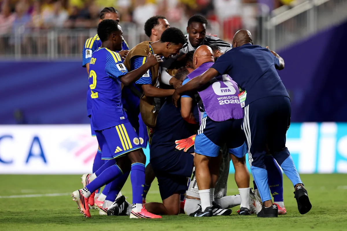 Curacao Goalie Eloy Room Shatters World Cup Save Record