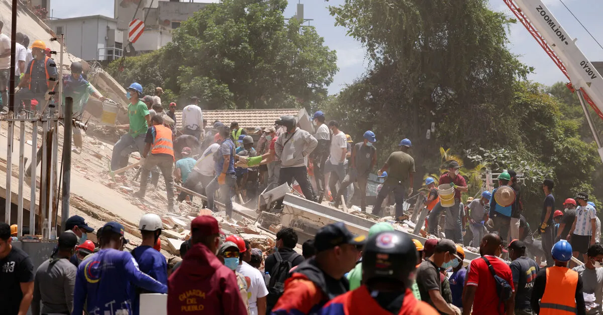 International Aid Rushes to Venezuela Following Deadly Earthquakes
