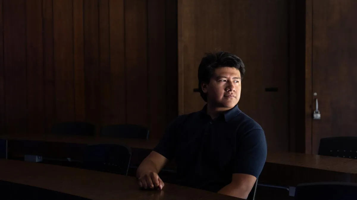 New Federal Graduate Loan Caps Spark Concerns for Students and Colleges