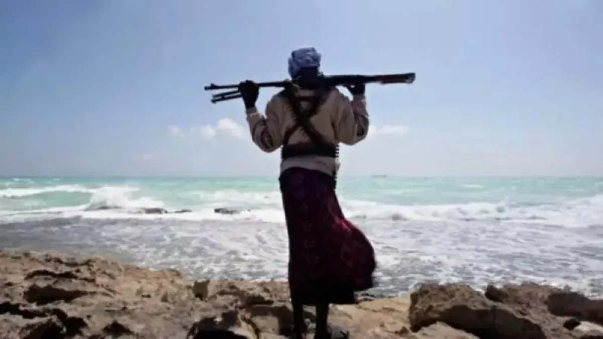 US Analysis: Iran Uses Houthis, Somali Pirates to Destabilize Red Sea