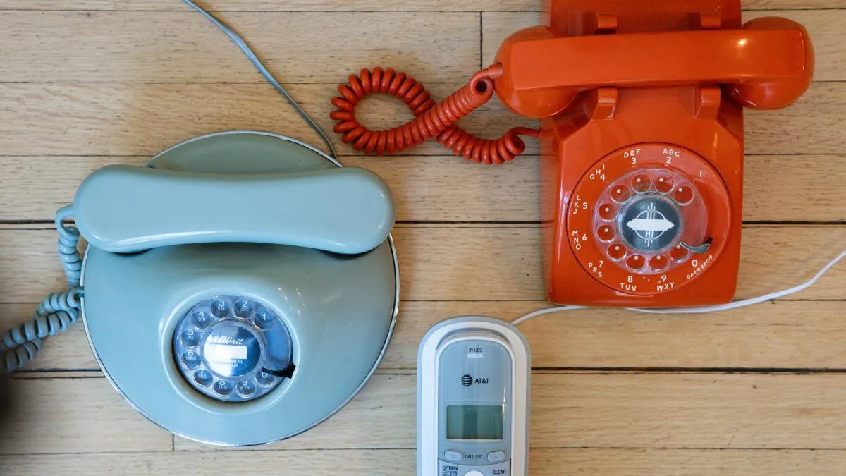 California Residents Resist Landline Phase-Out Amidst Disaster Concerns