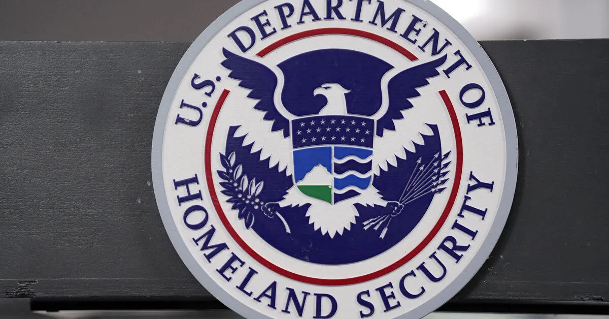 US Extends Work Permits for TPS Holders from Seven Nations