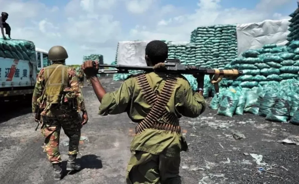 Iran Coordinates Houthi-Al-Shabaab Alliance to Threaten Bab el-Mandeb Strait