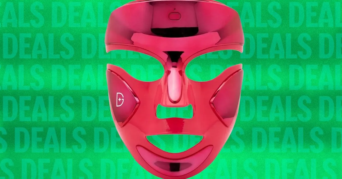 Nordstrom Sale: Top Red Light Therapy Gadgets Discounted