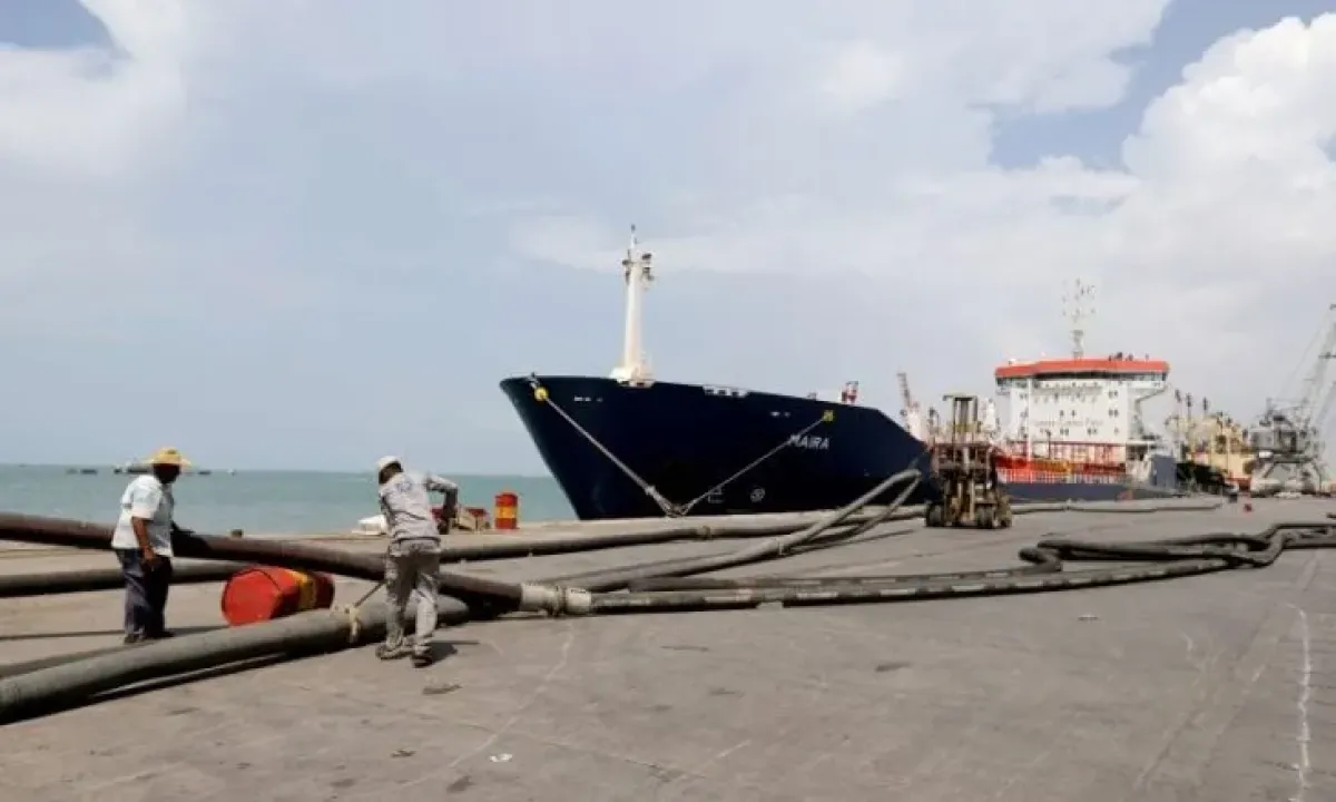 Yemen Govt Reiterates Houthi Obstruction of Oil Exports Amidst Brotherhood Opposition