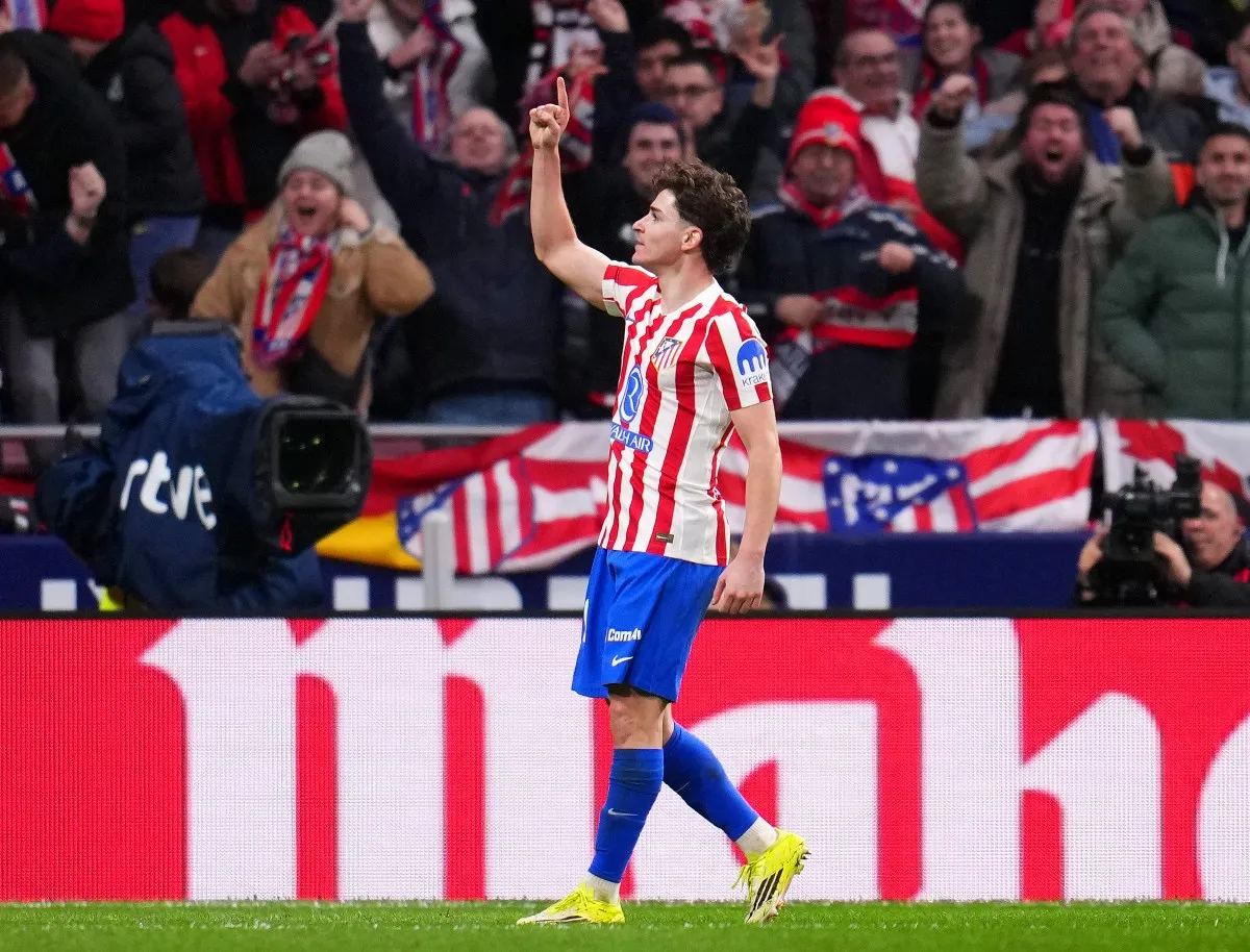 Striker's £150m Transfer Saga Narrows to Two Options