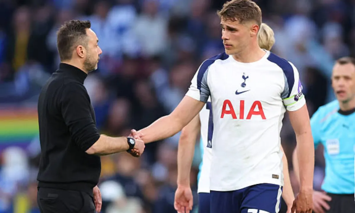 Spurs Close to New Micky van de Ven Contract Extension