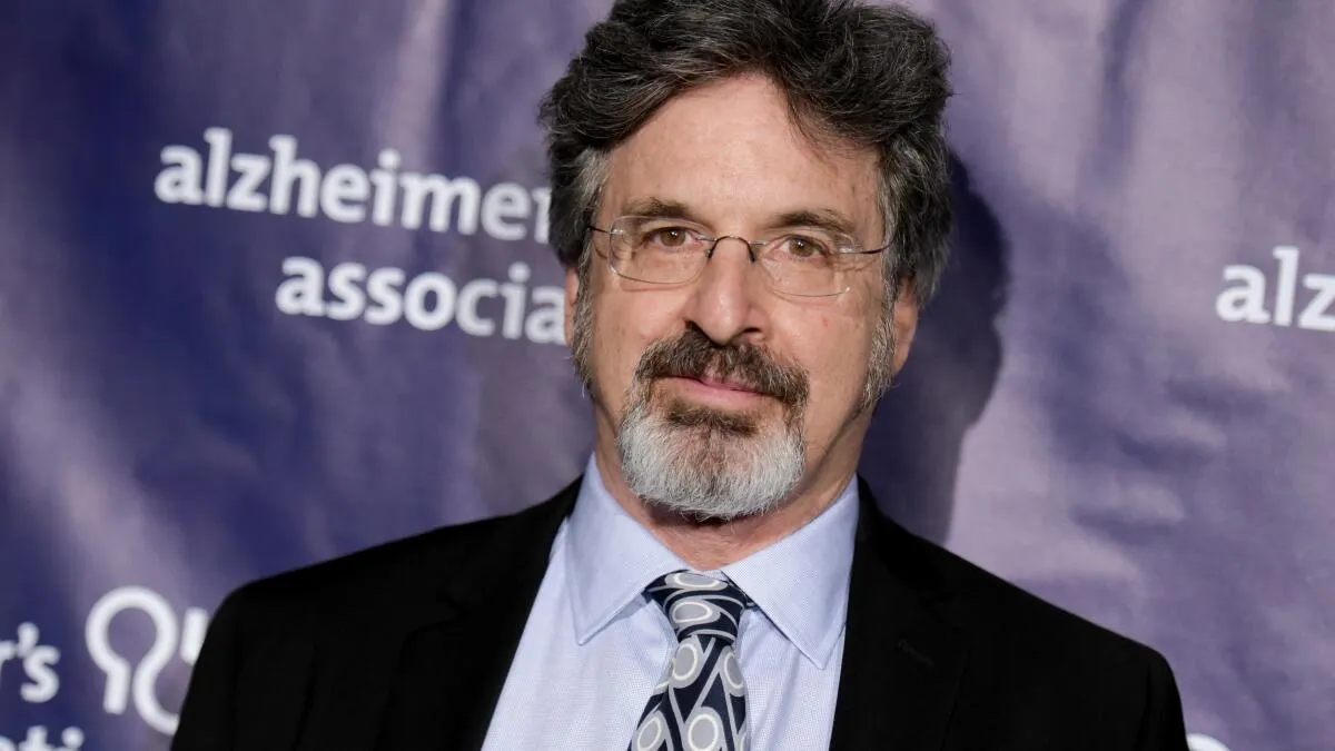 Actor Robert Carradine's family sues UCLA over alleged neglect in his death