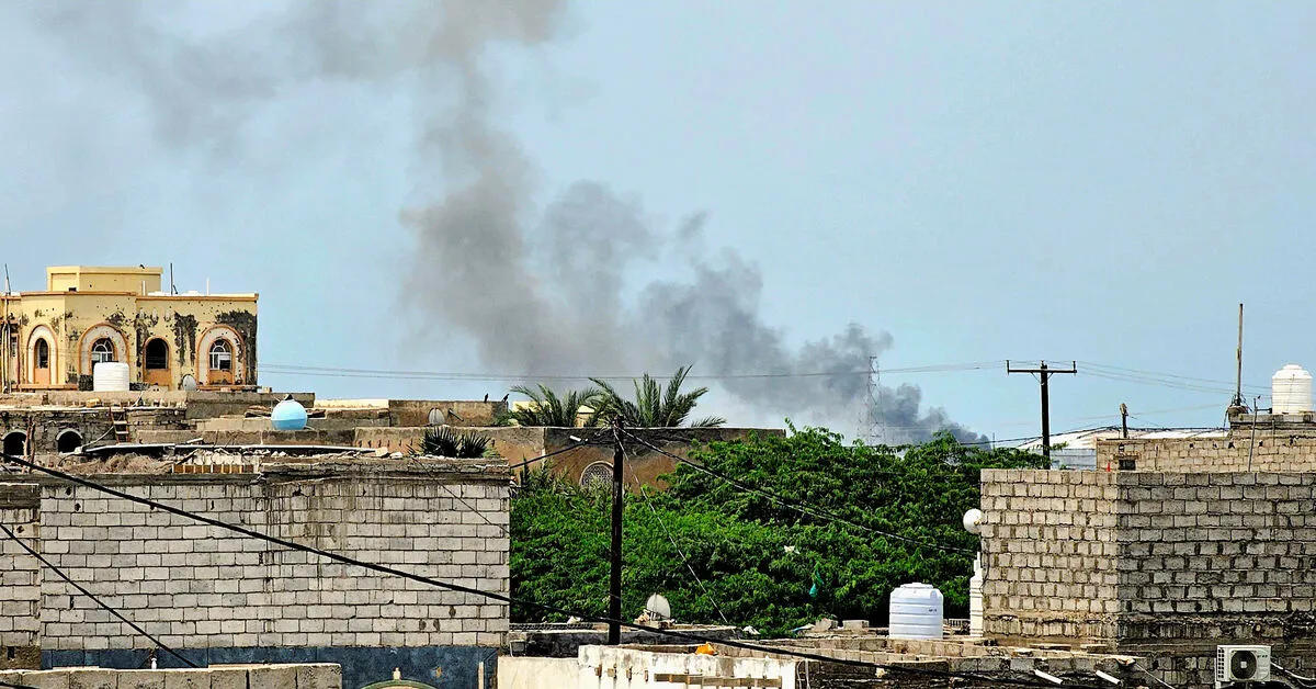 Mocha Port Halts Operations Following Houthi Missile Attacks