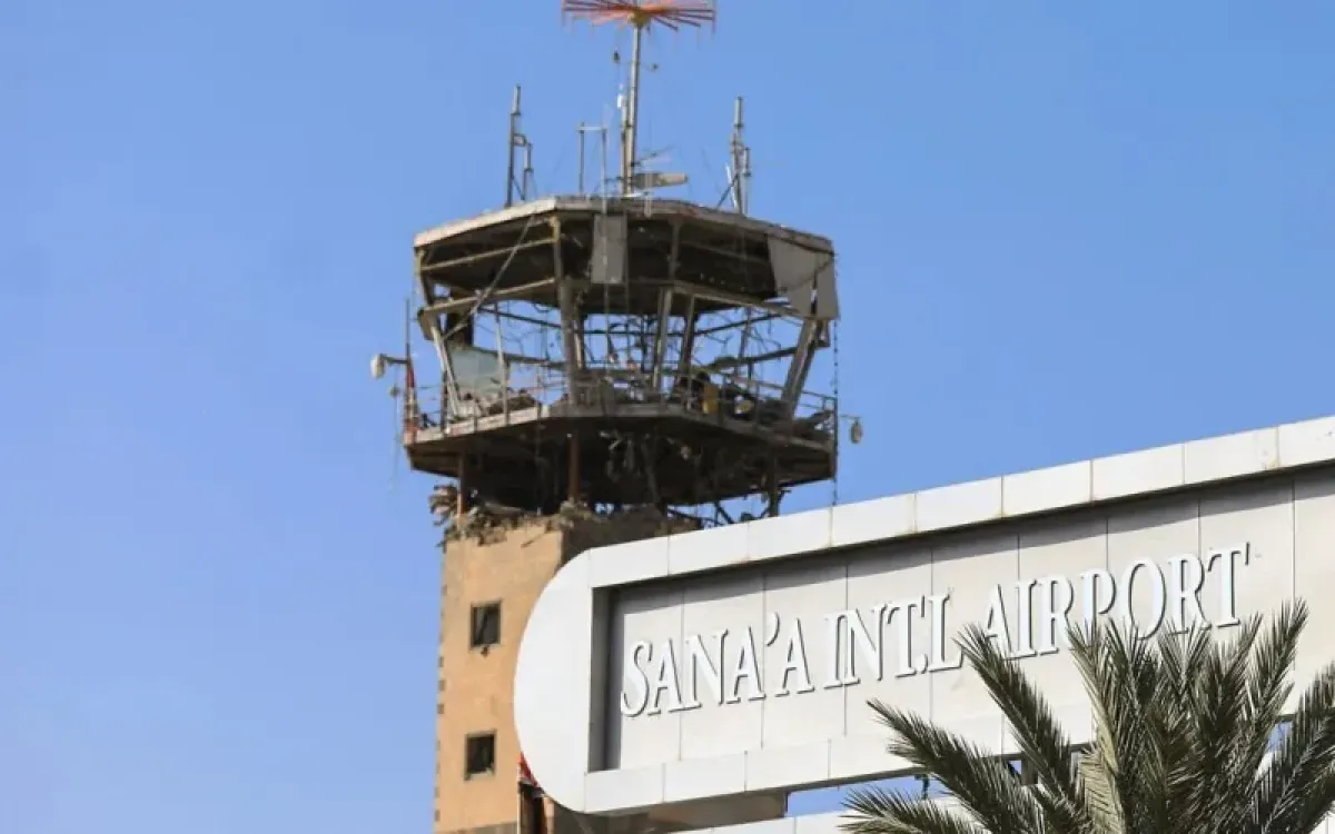Mysterious Flights Land at Sana'a Airport Amid Foreign Officials, Unknown Cargo