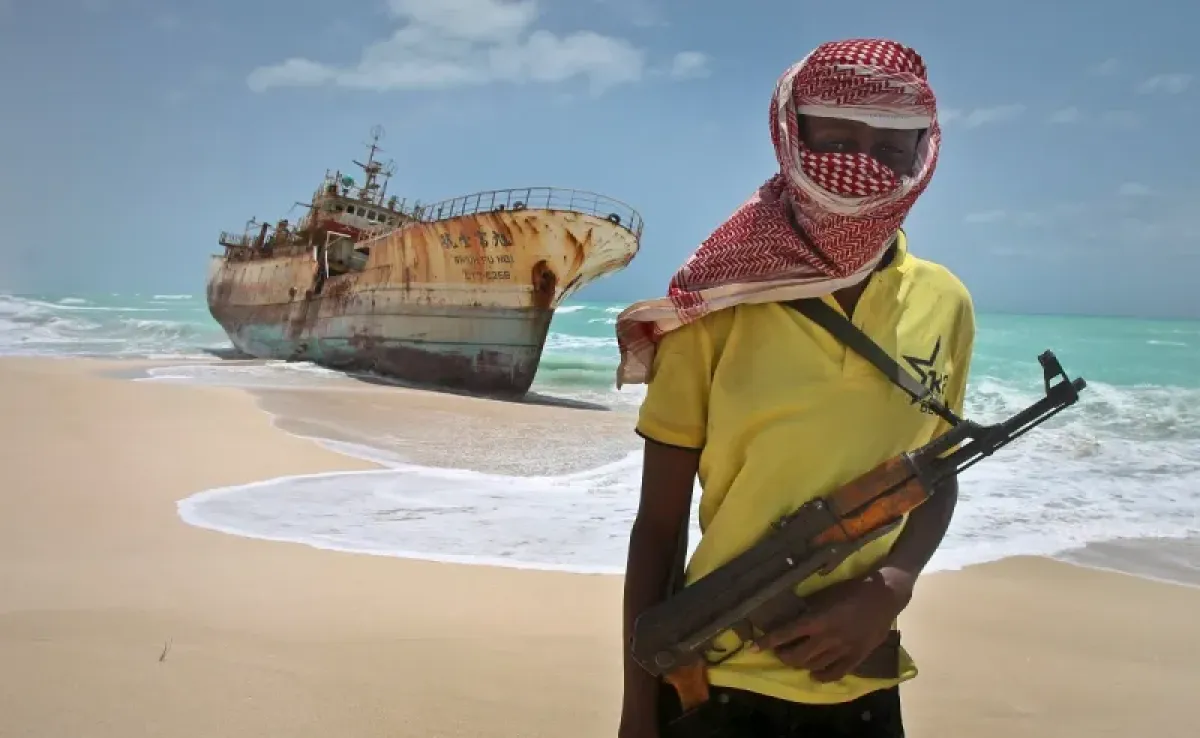 Houthi-Somali Pirate Cooperation Threatens Gulf of Aden Shipping