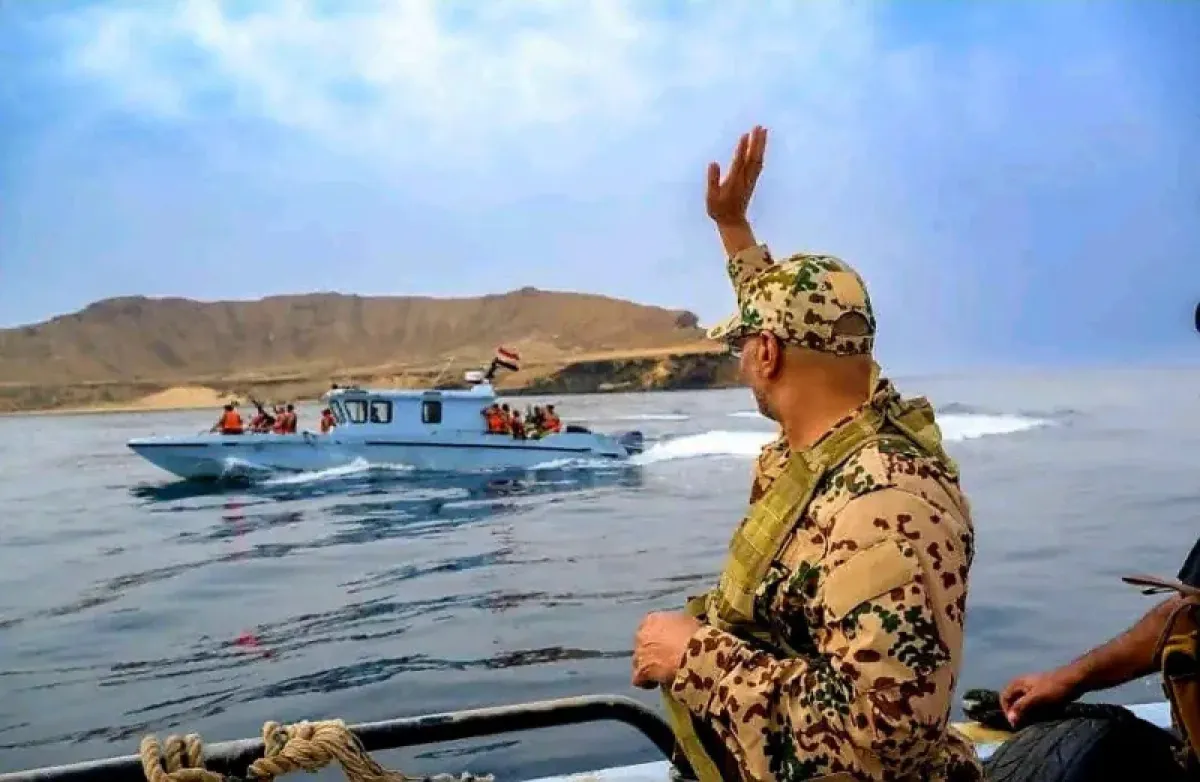 Yemen's Coastal Navy Secures Bab el-Mandeb Amidst International Fleet Inaction