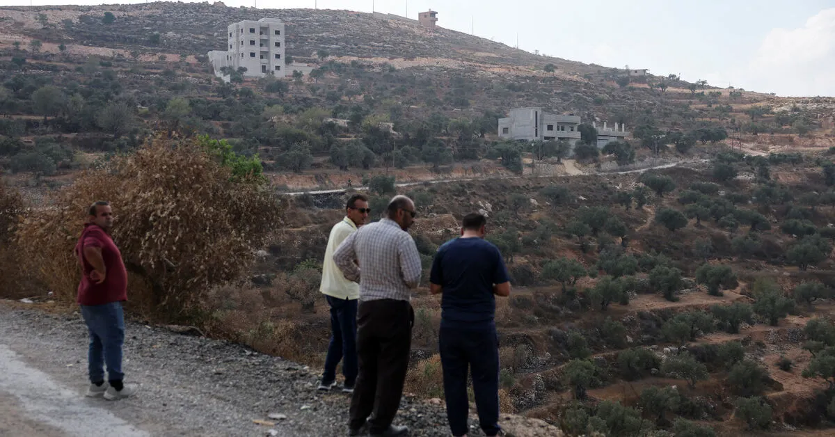 Settlers Attack Palestinian Home in West Bank Village