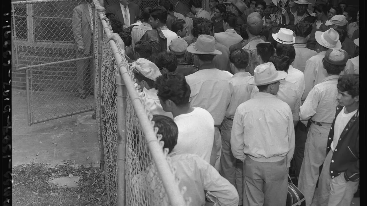 US Immigration Policy: A Recurring Cycle of Welcome and Expulsion