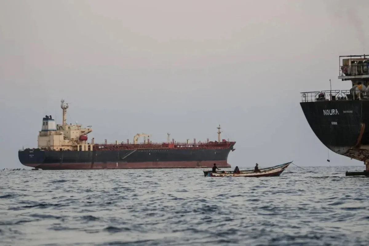 Houthi Concessions Undermine Government's International Strategy on Bab al-Mandab
