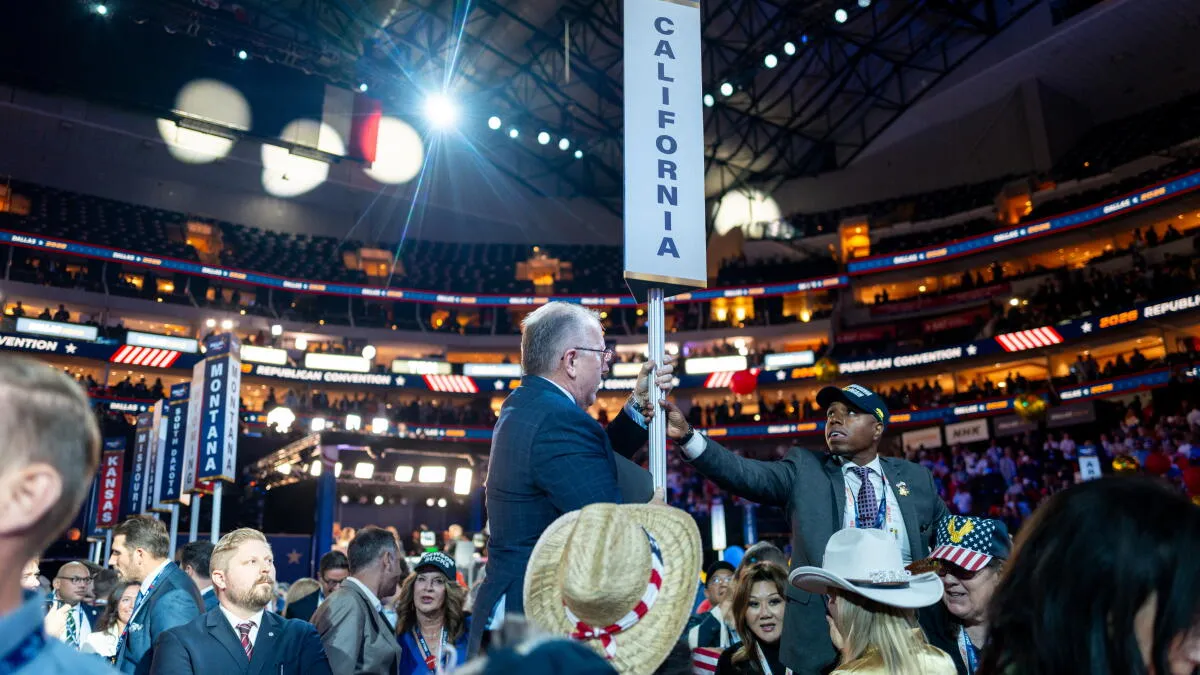 California Republicans Navigate Trump's Influence in Midterm Campaigns