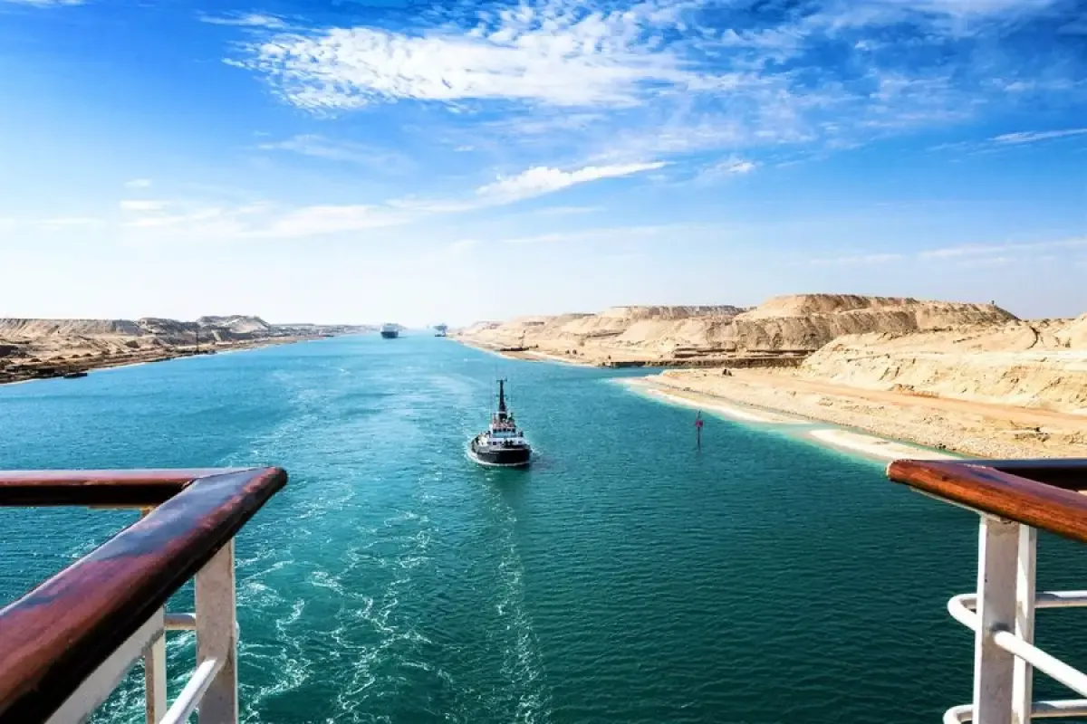Red Sea Tensions Threaten Suez Canal Recovery