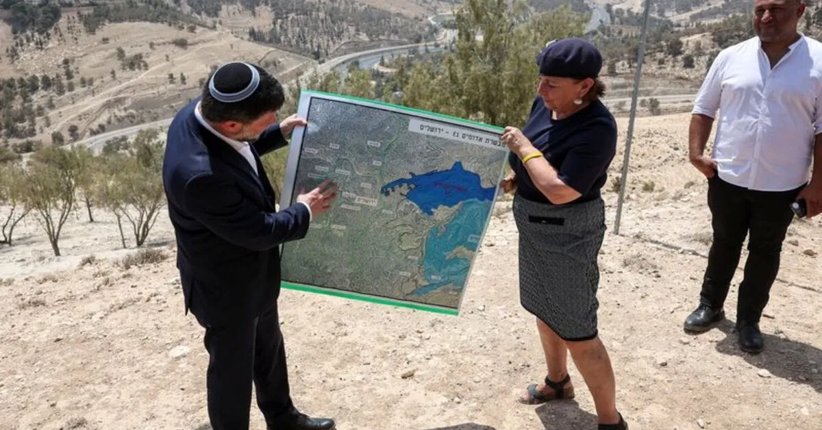 Senate Democrats Propose Sanctions on Israeli Settlement Activities