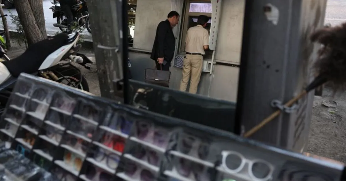 Iran's Economy Reels Under War Strain, Citizens Face Soaring Costs