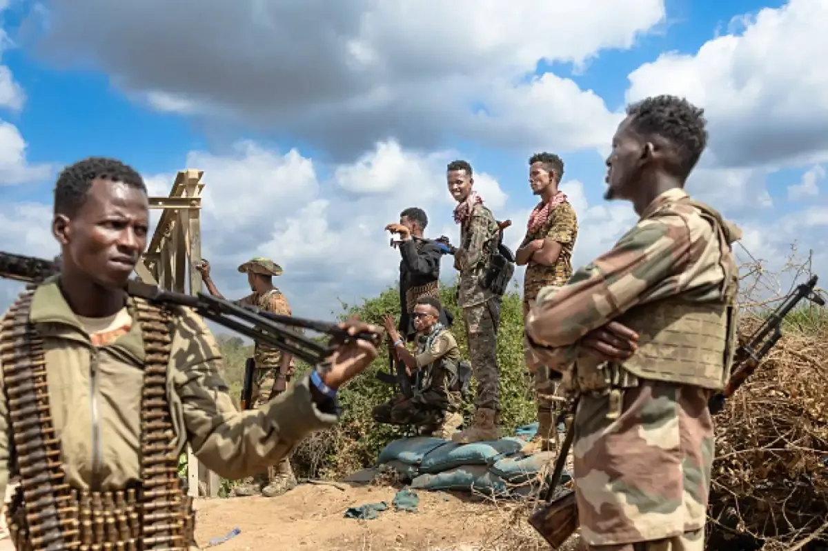 Houthis Expand Influence to Somalia, Raising Maritime and US Base Security Concerns